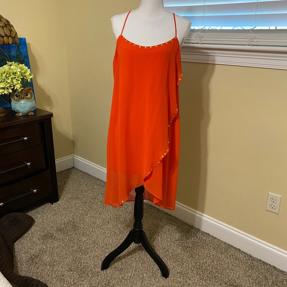 Great retro look 70’s feel dress.